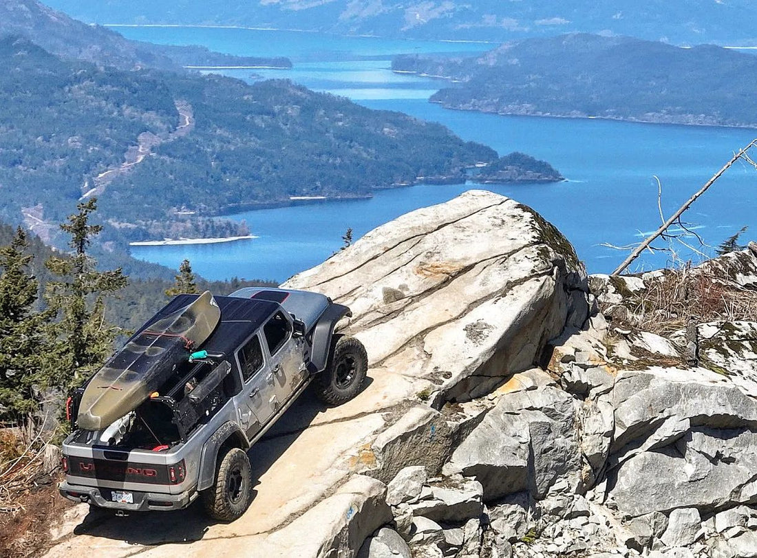 The Differences Between Off-Roading and Rock Crawling