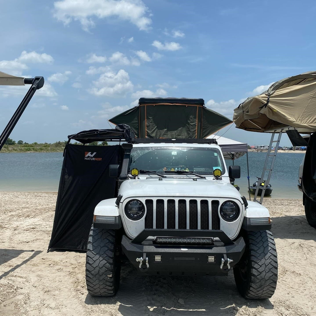 Why Do Jeepers Wave at Each Other?